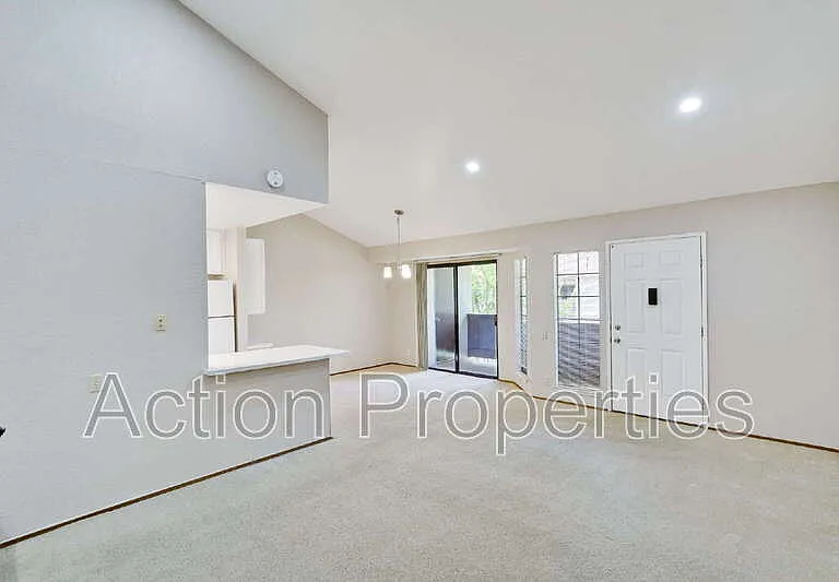 437 Costa Mesa Ter #F — Photo 5