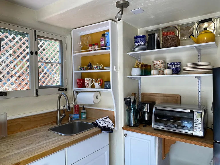 1328 W Valerio St — Photo 38