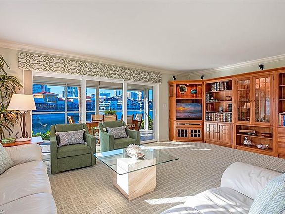 2nd image of 205 Park Shore DR #4-415