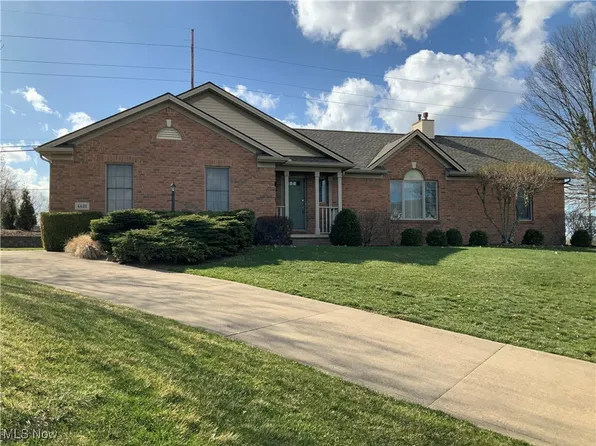 4401 Snowy Owl Cir NW, Massillon, OH 44646