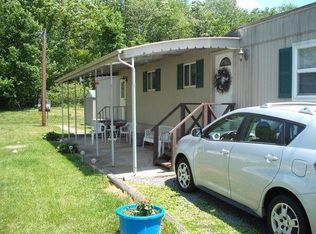 39 Makepeace Dr, Oak Ridge, NJ 07438