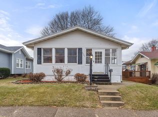 2327 6th St, Moline, IL 61265