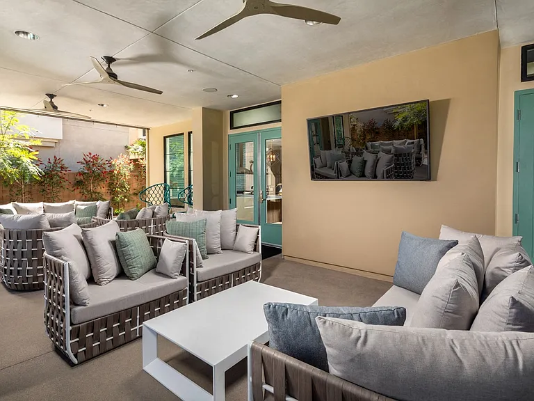 SolTerra Homes — Photo 7