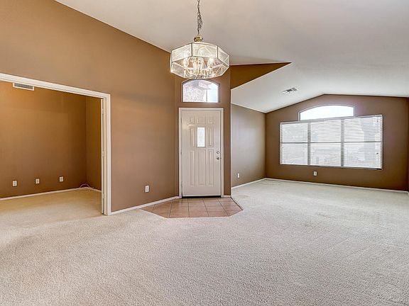 5th image of 4302 E Lone Cactus Dr