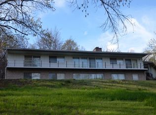 31 Wilcox Dr, Elmira, NY 14903