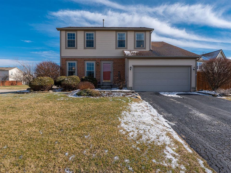 1st image of 770 Ardennes Ct