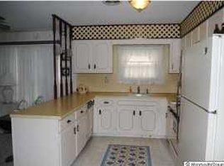 266 Port Royal Dr, Toms River, NJ 08757