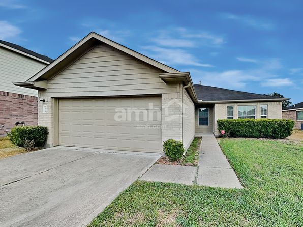 3919 Hawthorn Glen Ct