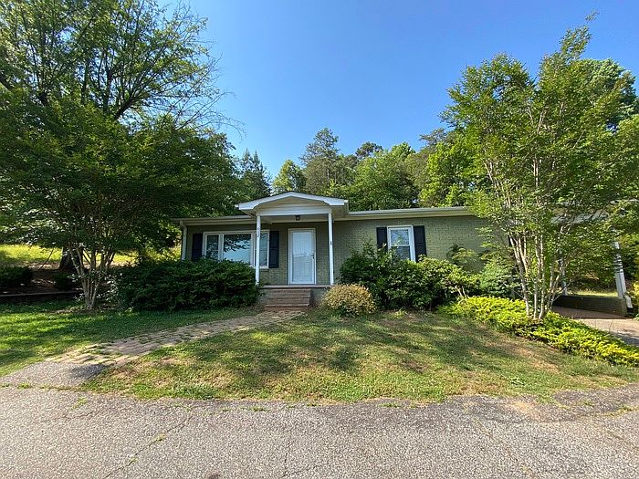 1st image of 412 Edwards Street Ext