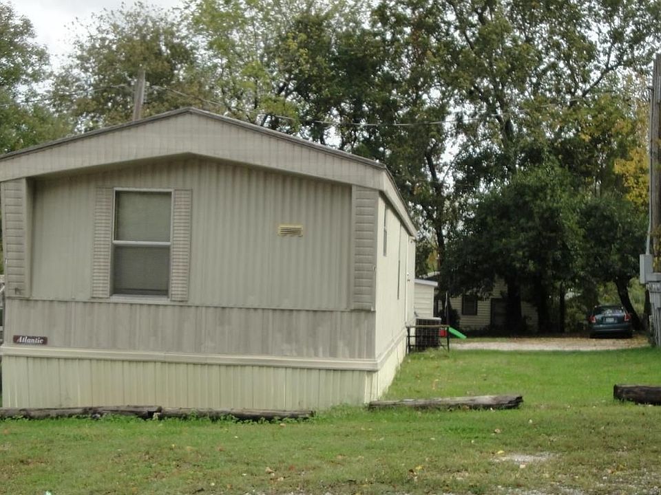 2nd image of 422 W Norton Rd