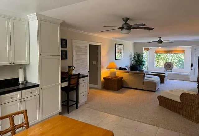 4559 Sierra Dr — Photo 2