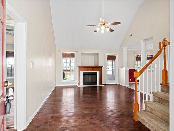 4th image of 3770 Bret Dr