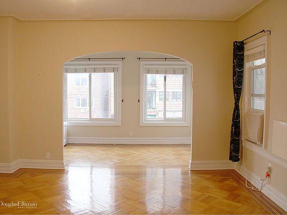 4th image of 1774 E 17th St