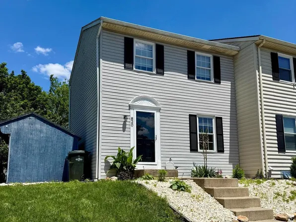 820 Penny Ln, Mount Joy, PA 17552