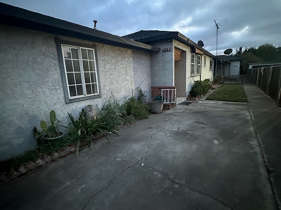 1st image of 1230 E San Fernando St