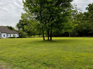 S 592nd Pl, Grove, OK 74344