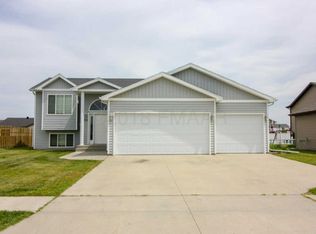 4533 11th St W, West Fargo, ND 58078
