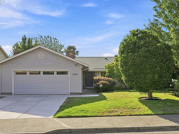 3rd image of 5385 NW Deschutes Dr