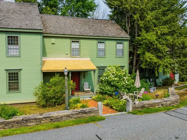 85 Dartmouth College Hwy Unit 203, Lyme, NH 03768