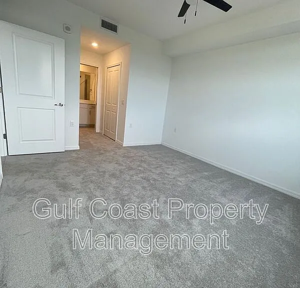 14191 Heritage Landing Blvd #1235 — Photo 11