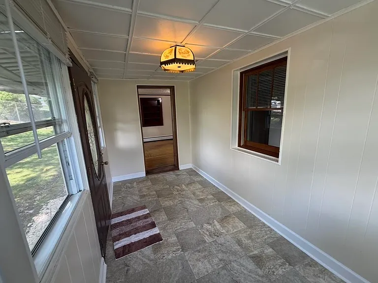 1102 Progress St NW — Photo 10