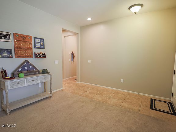 3rd image of 628 W Calle Sombra Linda