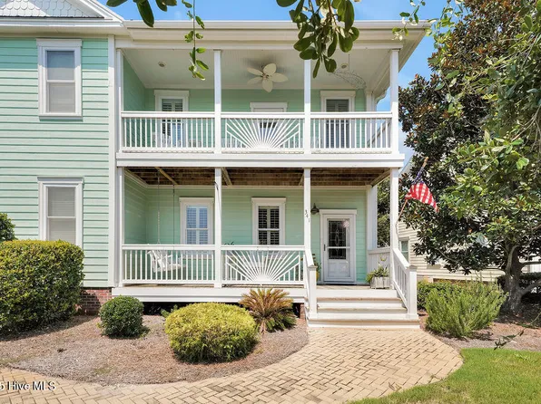 341 Marina View Drive, Southport, NC 28461