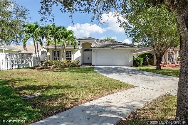 1st image of 10821 NW 35th Pl