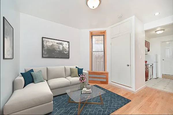 Rented by Living New York | media 5