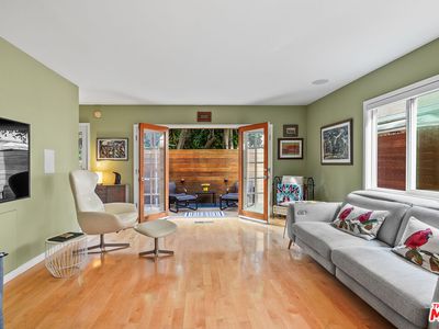 1127 15th St APT B, Santa Monica, CA, 90403