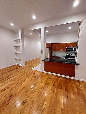 3rd image of 600 W 150th St Suite 1C