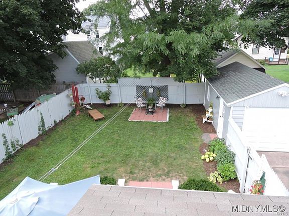 2nd image of 2806 Milton Pl