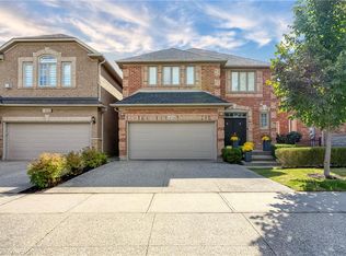 1434 Gulledge Trl, Oakville, ON L6M 3Z8