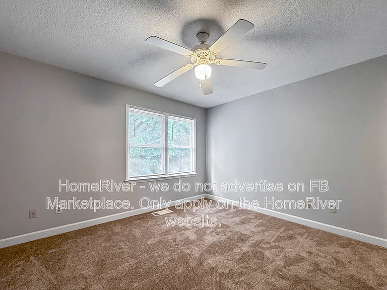 1161 Glendale Dr — Photo 10