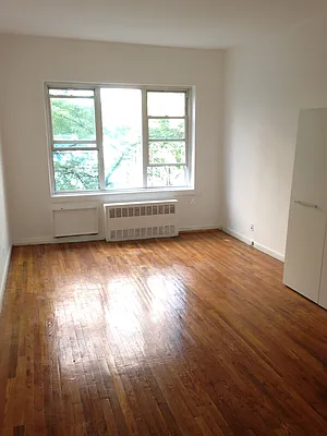 Rented by AJ Clarke | media 4