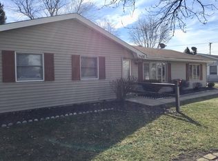 2406 Satellite Dr, Joliet, IL 60431