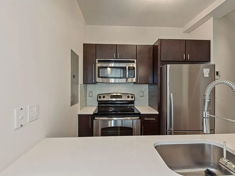 329 Rhode Island Ave NE #103 — Photo 10