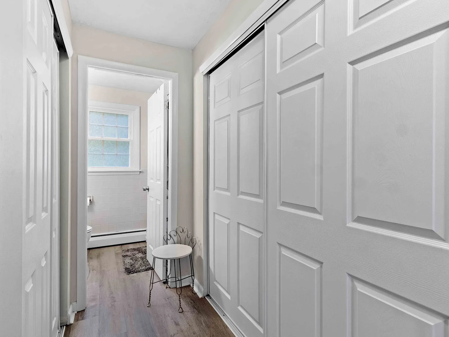 Plymouth Village Apartments — Photo 4