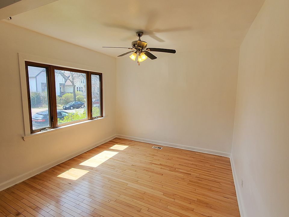 1st image of 526 E Burleigh St Unit A