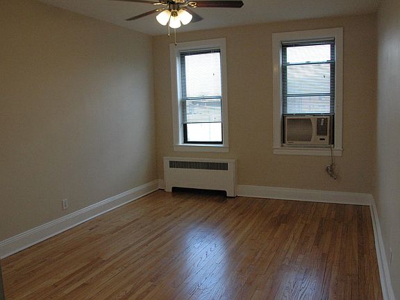 3rd image of 38 Highland Ave #302