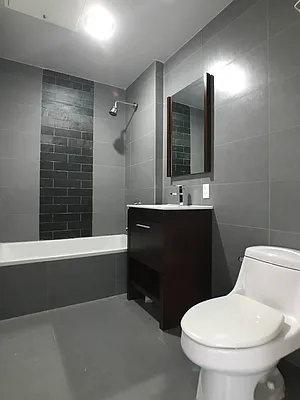 Rented by City Vista Inc | media 25