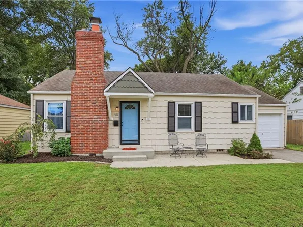 5011 W 51st St, Roeland Park, KS 66205