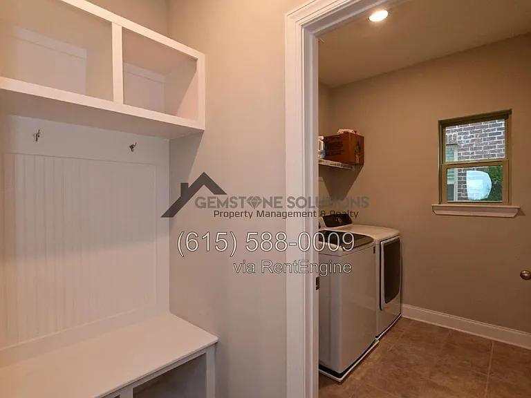 1028 Fenner Ln — Photo 34
