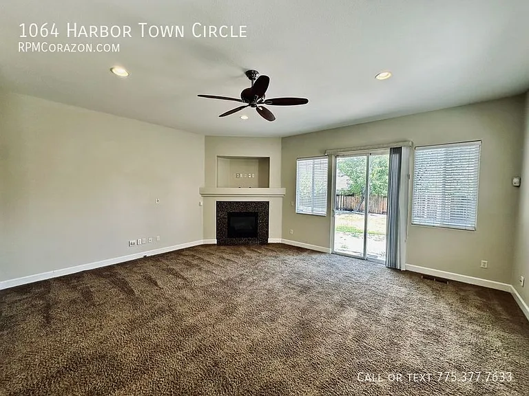 1064 Harbor Town Cir — Photo 9