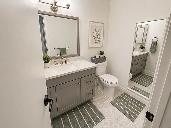 5th image of 817 W 232nd St