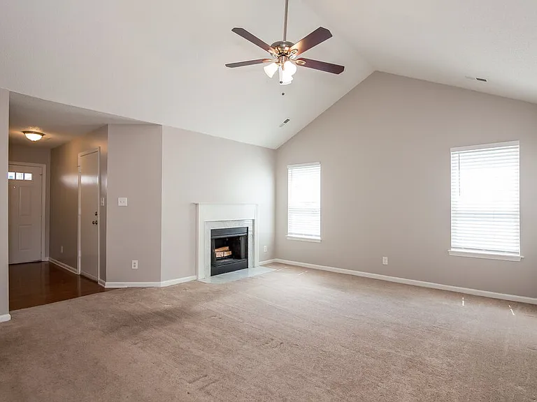 8411 Galena View Dr — Photo 3