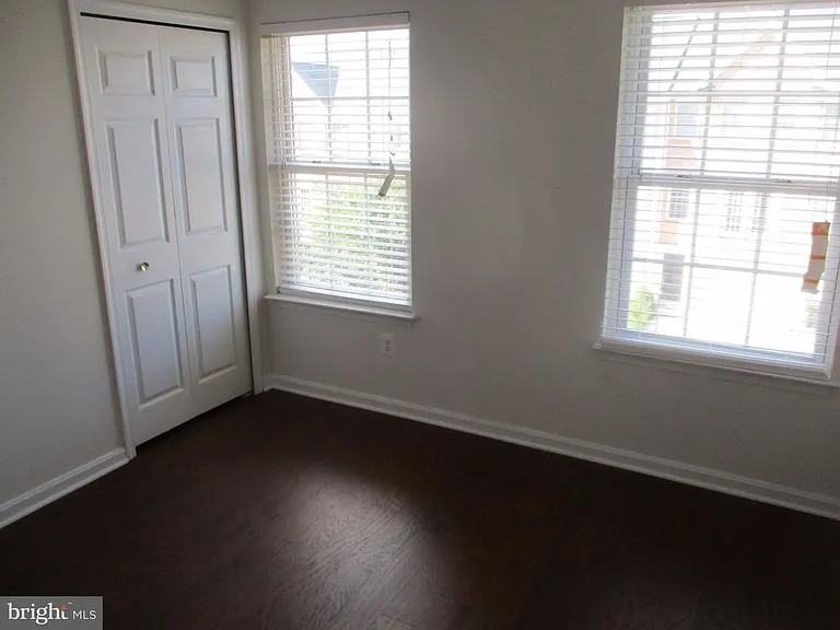 12005 Kemps Landing Cir — Photo 19