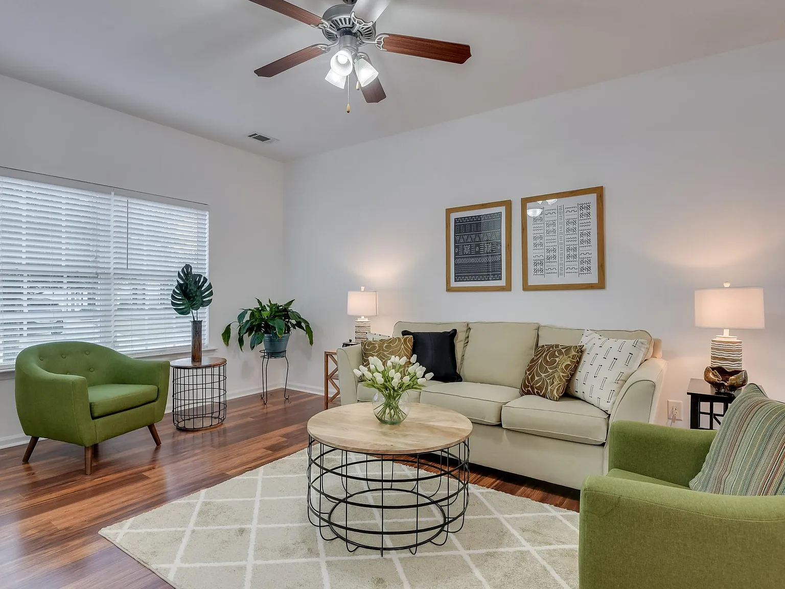 3 bed, 2.5 bath, 1913 sqft, $2,750 — Photo 4