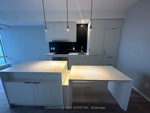 5th image of 1 Bloor St E #D6a8381d2