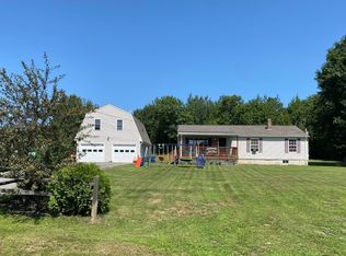 31 Elm Ln, Windsor, ME 04363